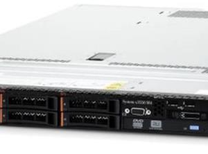 Lenovo X3550 M4 (4xSFF) Xeon E5-2603 (4-Cores)/32GB/DVDRW/M1115/2x550W/No Rails